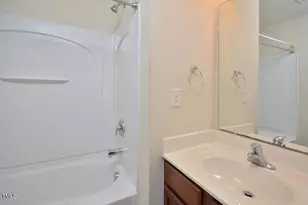 100 Stratford Lakes Dr, Durham, NC 27713 - Photo 14