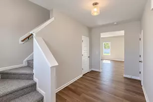 57 W Emily Gardens Dr, Selma, NC 27576 - Photo 4