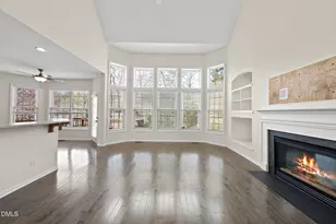 101 Palmwood Ct, Cary, NC 27519 - Photo 18