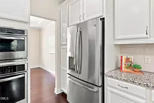 232 Turner Oaks Dr, Cary, NC 27519 - Photo 12