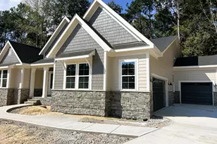70 Ogden Cir, Clayton, NC 27527 - Photo 2