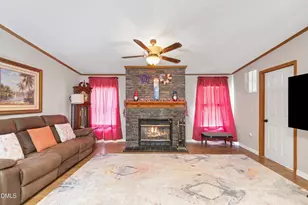 7810 Mt Pleasant Rd, Willow Springs, NC 27592 - Photo 18