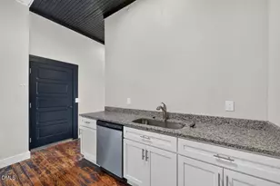 202 S Main St, Warrenton, NC 27589 - Photo 6