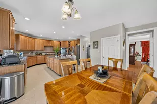 10618 Tarton Fields Cir, Raleigh, NC 27617 - Photo 30