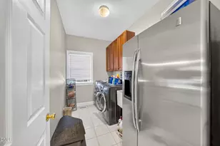 10618 Tarton Fields Cir, Raleigh, NC 27617 - Photo 20