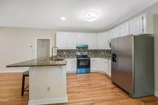 121 Marquette Dr, Cary, NC 27513 - Photo 10