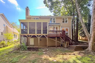 121 Marquette Dr, Cary, NC 27513 - Photo 4