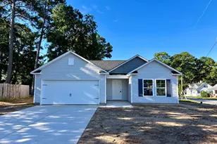 107 W Burnette St, Pinetops, NC 27864 - Photo 2