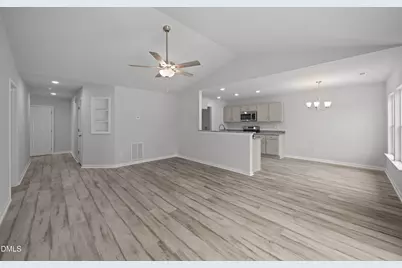 107 W Burnette Street, Pinetops, NC 27864 - Photo 12