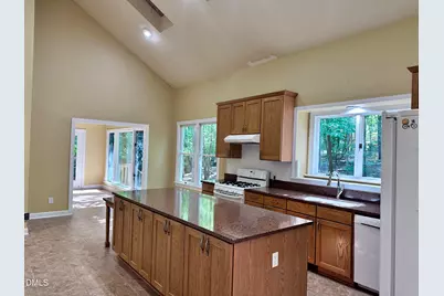 628 Spindlewood, Pittsboro, NC 27312 - Photo 8