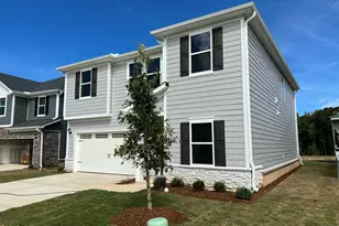 2433 Rosewood Blf Dr, Zebulon, NC 27597 - Photo 2