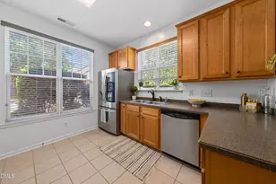 4961 Lady of the Lake Dr, Raleigh, NC 27612 - Photo 12