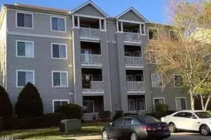 1220 University Ct, Raleigh, NC 27606 - Photo 1