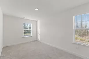389 Channel Drop Dr, Clayton, NC 27520 - Photo 36