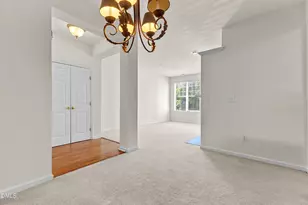 427 Eyam Hall Ln, Apex, NC 27502 - Photo 10