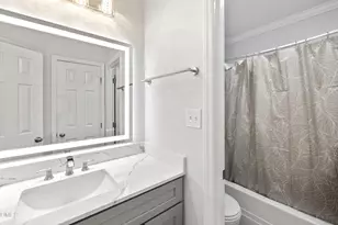 1201 Deptford Ct, Raleigh, NC 27609 - Photo 38