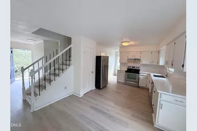 8209 Bellingham Circle, Raleigh, NC 27615 - Photo 6