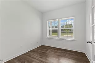 105 S Mule Way, Benson, NC 27504 - Photo 4