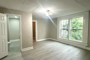 408 E Nash St, Louisburg, NC 27549 - Photo 12