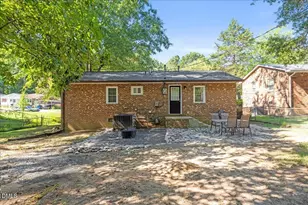 817 Waring St, Durham, NC 27704 - Photo 32