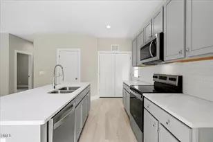 310 Chartres St, Fuquay Varina, NC 27526 - Photo 10