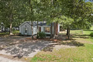 5109 Briarwood Dr, Sanford, NC 27332 - Photo 6