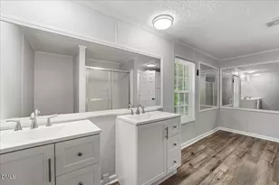 424 Bowman Ln, Henderson, NC 27537 - Photo 20