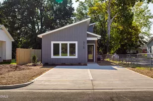 315 S Ethel St, Selma, NC 27576 - Photo 2