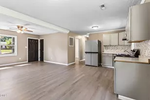 303 Brentwood Dr, Dudley, NC 28333 - Photo 8