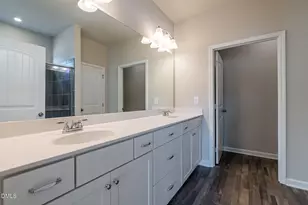 216 E American Marigold Dr, Benson, NC 27504 - Photo 14