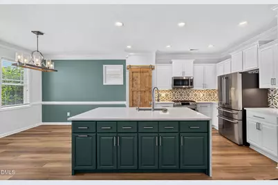 5542 Wade Park Boulevard, Raleigh, NC 27607 - Photo 14