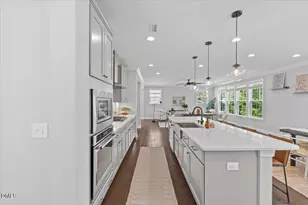 332 White Iris Lp, Cary, NC 27519 - Photo 6