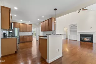 12104 Pawleys Mill Cir, Raleigh, NC 27614 - Photo 18