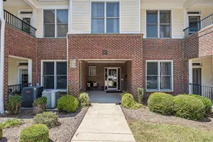 800 Savannah Ridge Rd, Holly Springs, NC 27540 - Photo 2