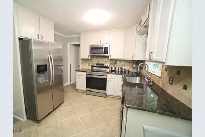4033 Saint Edmunds Lane, Apex, NC 27539 - Photo 2