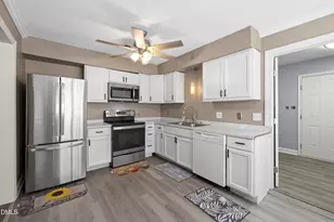 212 Overlook Ave, Durham, NC 27712 - Photo 4