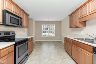 103 Gatwick Ct, Clayton, NC 27520 - Photo 6