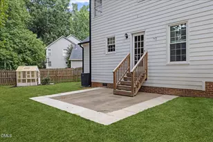 11941 Fairlie Pl, Raleigh, NC 27613 - Photo 56