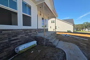 67 Looping Ct, Angier, NC 27501 - Photo 2