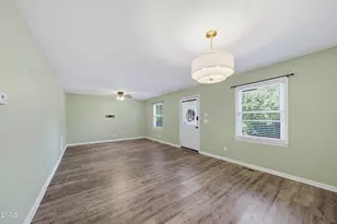238 E Vance St, Zebulon, NC 27597 - Photo 6