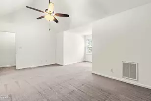 408 Oak Run Dr, Raleigh, NC 27606 - Photo 14