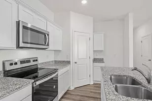 1410 Centerview Dr, Nashville, NC 27856 - Photo 6