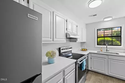 105 Fidelity Street #A10, Carrboro, NC 27510 - Photo 6