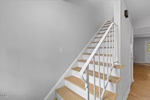 105 Fidelity St, Carrboro, NC 27510 - Photo 10