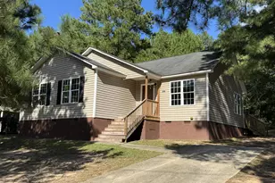 836 Durwood Dr, Fayetteville, NC 28311 - Photo 2