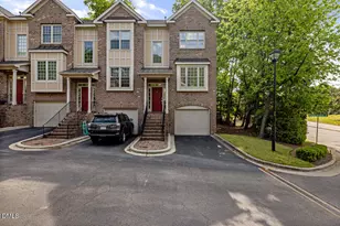 1300 Cameron View Ct, Raleigh, NC 27607 - Photo 2