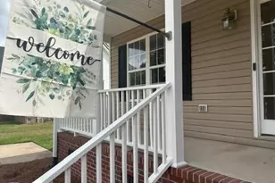 210 Laurel Spring Dr, Nashville, NC 27856 - Photo 2