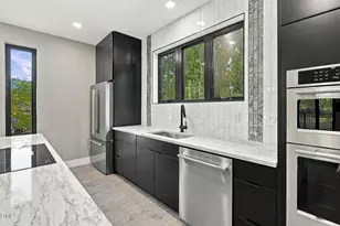1437 Curfman St, Raleigh, NC 27603 - Photo 4