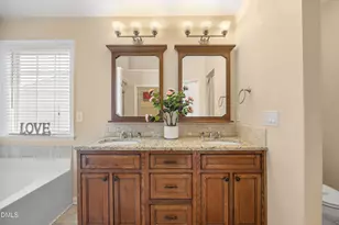 5525 Keowee Way, Raleigh, NC 27616 - Photo 30