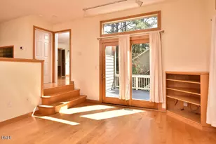 102 Mallard Ct, Chapel Hill, NC 27517 - Photo 16